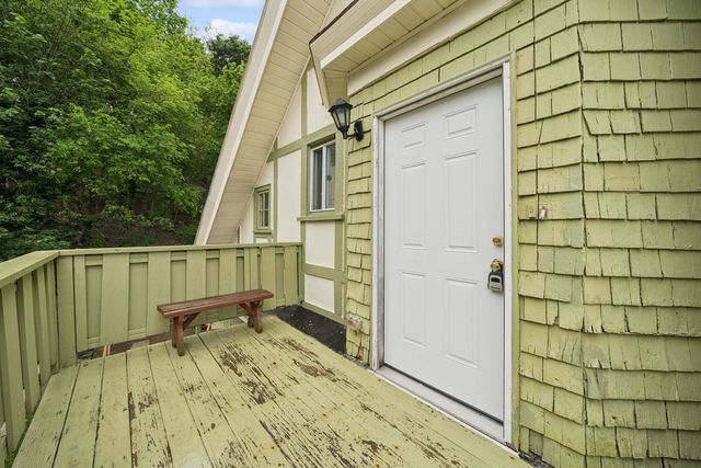 1000 Davis AVENUE, Brighton Heights, PA 15212