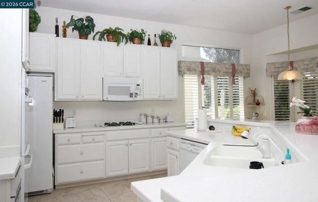 143 Honeygold Ln, Brentwood, CA 94513