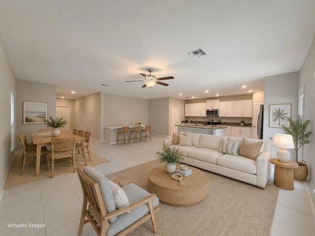 2122 STELLAR BRILLIANCE WAY, Lutz, FL 33558