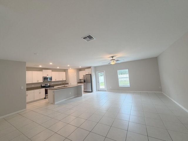 2122 STELLAR BRILLIANCE WAY, Lutz, FL 33558