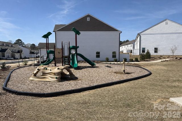 1365 Eagle Claw Drive, Kannapolis, NC 28083