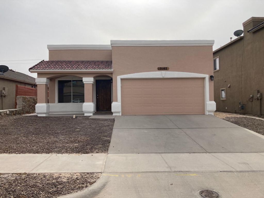 13162 Saker Drive, El Paso, TX 79928