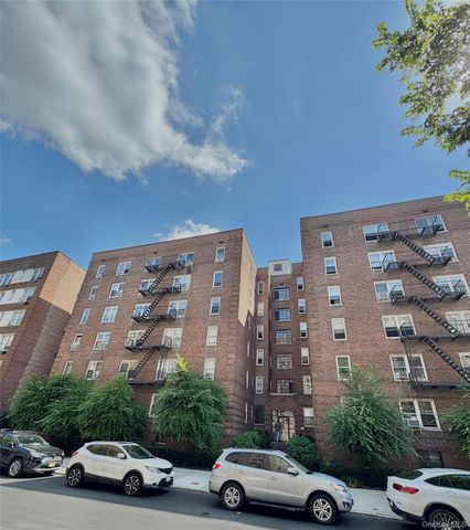 2090 Barnes Avenue 3G, Bronx, NY 10462