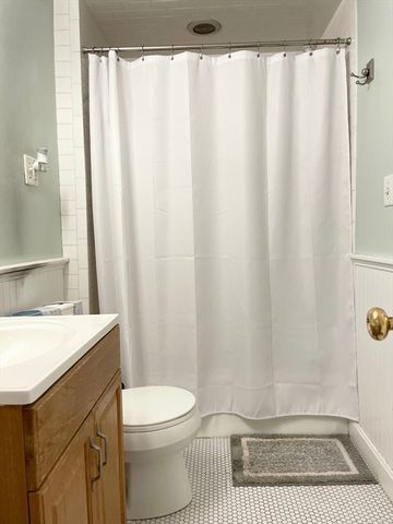 4 O Street 3, Boston, MA 02127