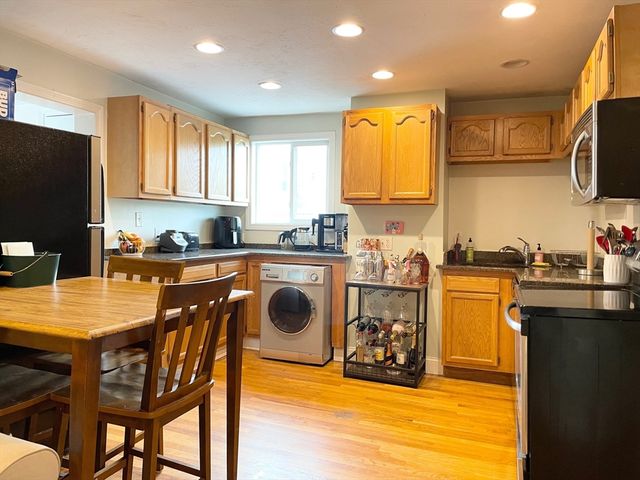 4 O Street 3, Boston, MA 02127