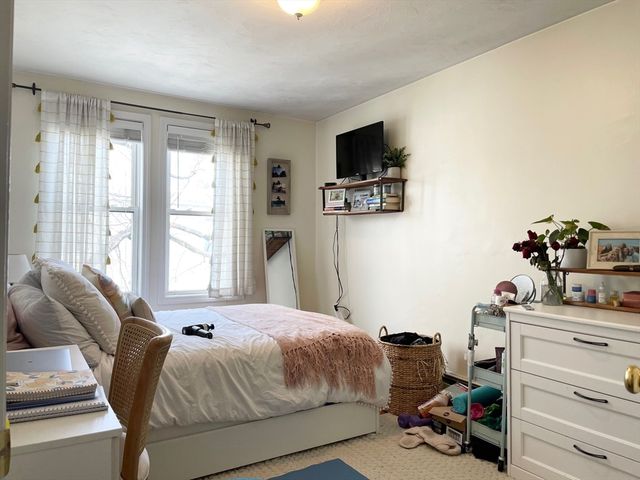 4 O Street 3, Boston, MA 02127