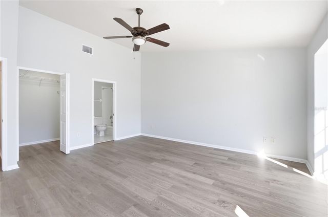 3731 W CASS STREET, Tampa, FL 33609