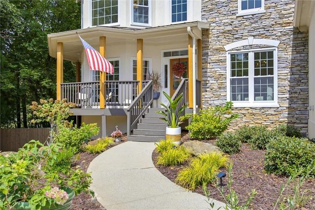 4544 Cavallon Way NW, Acworth, GA 30101