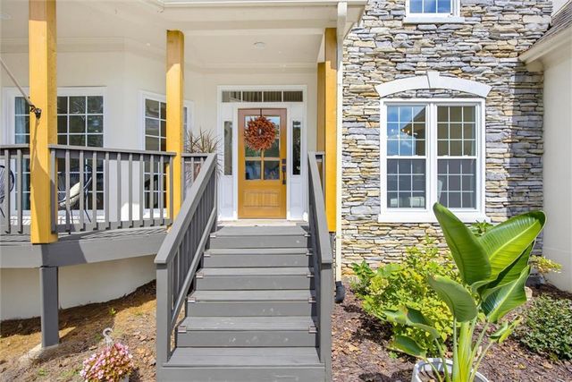 4544 Cavallon Way NW, Acworth, GA 30101