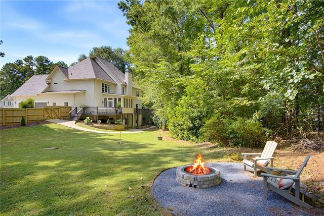 4544 Cavallon Way NW, Acworth, GA 30101