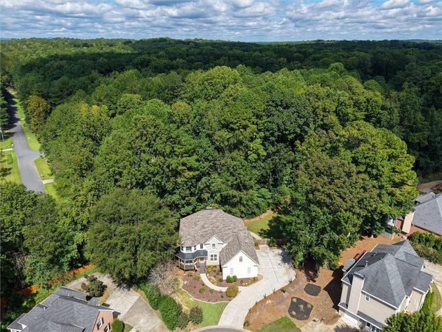 4544 Cavallon Way NW, Acworth, GA 30101