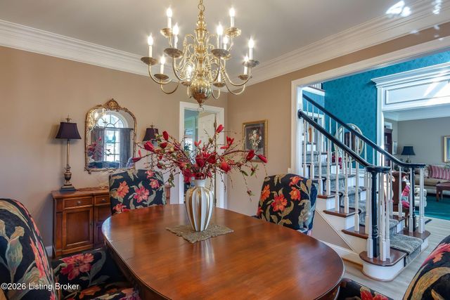 9307 Springbrooke Cir, Louisville, KY 40241