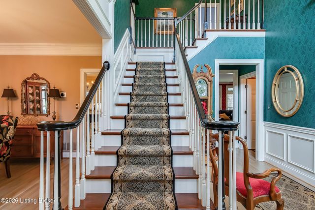 9307 Springbrooke Cir, Louisville, KY 40241