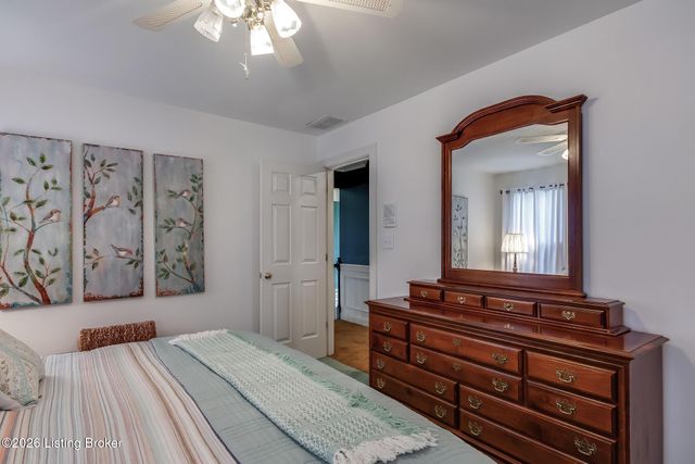 9307 Springbrooke Cir, Louisville, KY 40241