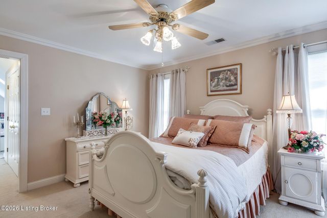 9307 Springbrooke Cir, Louisville, KY 40241