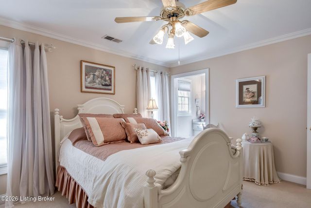 9307 Springbrooke Cir, Louisville, KY 40241