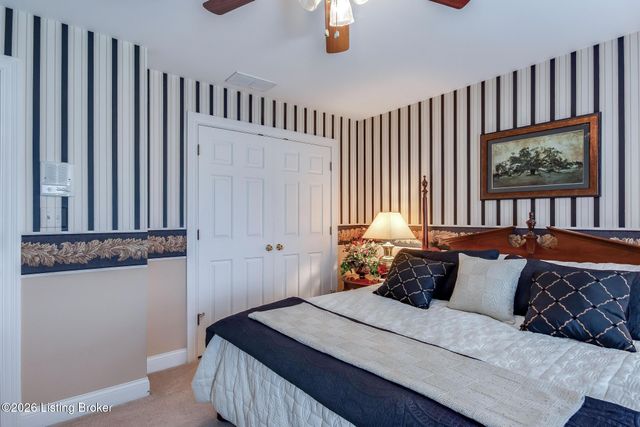 9307 Springbrooke Cir, Louisville, KY 40241