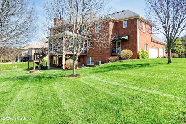 9307 Springbrooke Cir, Louisville, KY 40241