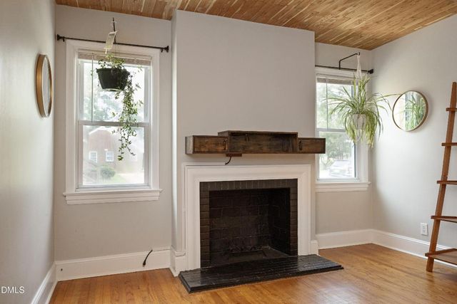 907 S 2nd Street, Smithfield, NC 27577