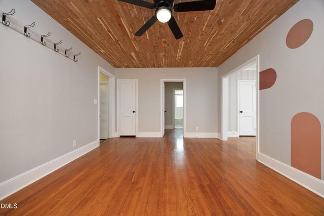907 S 2nd Street, Smithfield, NC 27577