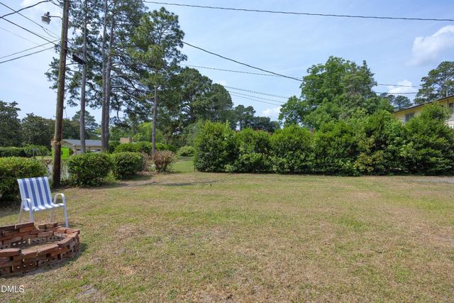 907 S 2nd Street, Smithfield, NC 27577
