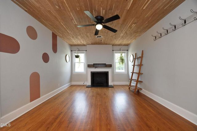 907 S 2nd Street, Smithfield, NC 27577