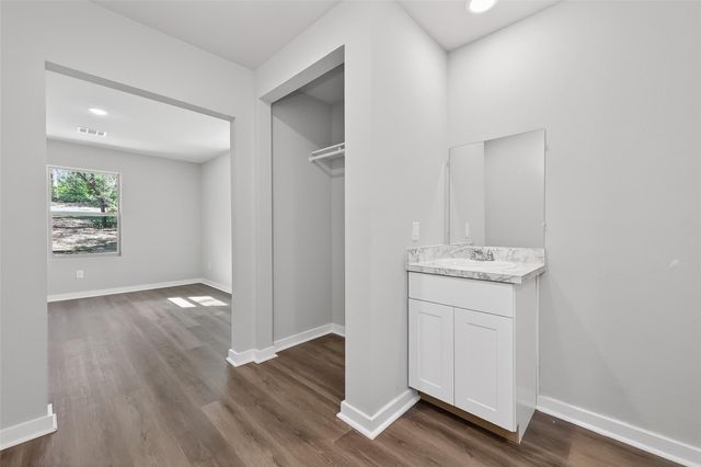 154 Lakeview Drive E, Livingston, TX 77351