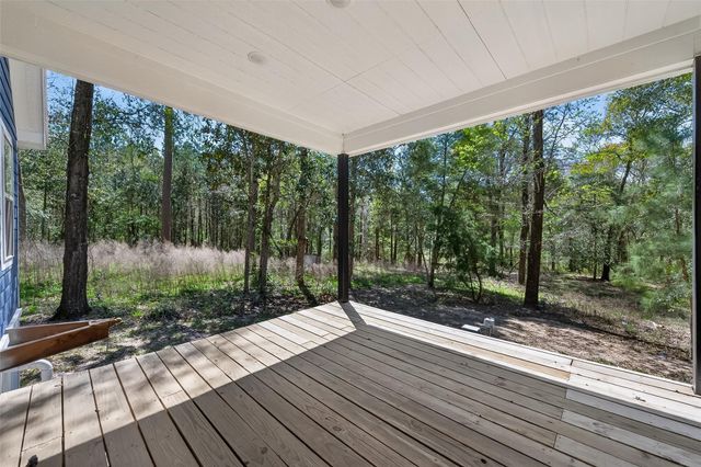 154 Lakeview Drive E, Livingston, TX 77351