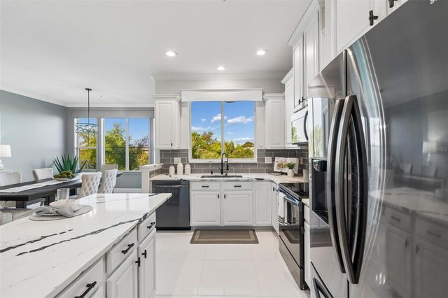 4326 SPINNAKER COVE LANE, Tampa, FL 33615