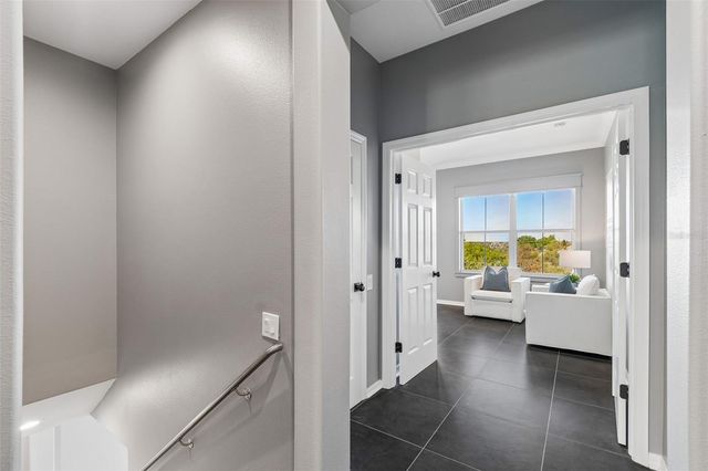 4326 SPINNAKER COVE LANE, Tampa, FL 33615