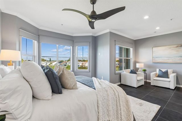 4326 SPINNAKER COVE LANE, Tampa, FL 33615