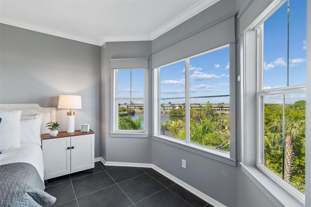 4326 SPINNAKER COVE LANE, Tampa, FL 33615