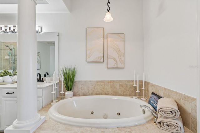 4326 SPINNAKER COVE LANE, Tampa, FL 33615