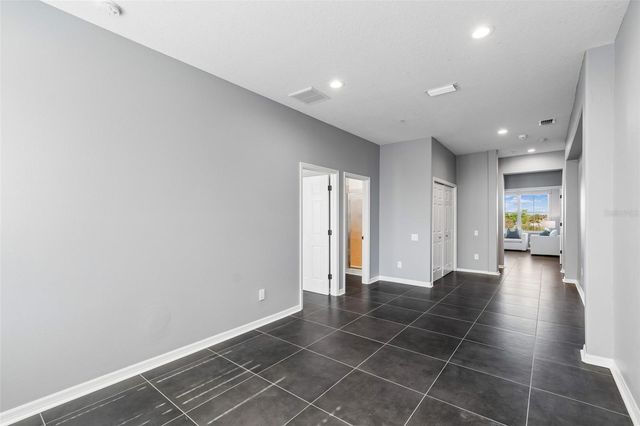 4326 SPINNAKER COVE LANE, Tampa, FL 33615