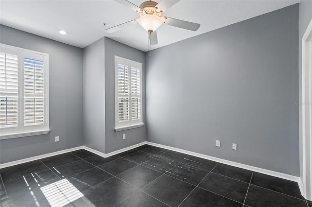 4326 SPINNAKER COVE LANE, Tampa, FL 33615