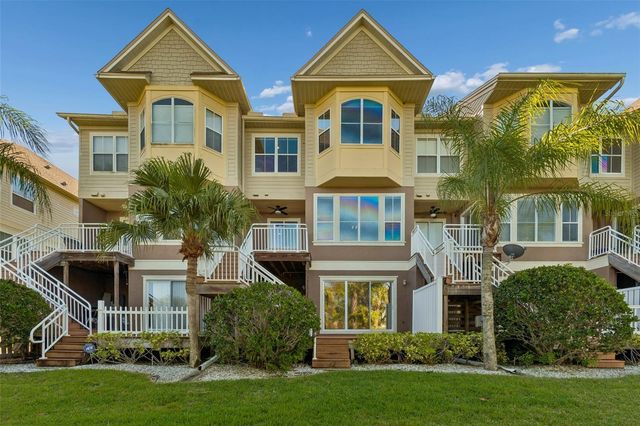 4326 SPINNAKER COVE LANE, Tampa, FL 33615