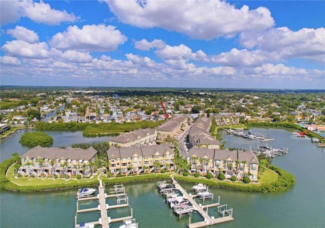 4326 SPINNAKER COVE LANE, Tampa, FL 33615