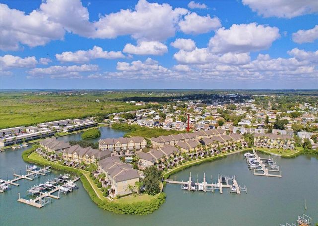 4326 SPINNAKER COVE LANE, Tampa, FL 33615