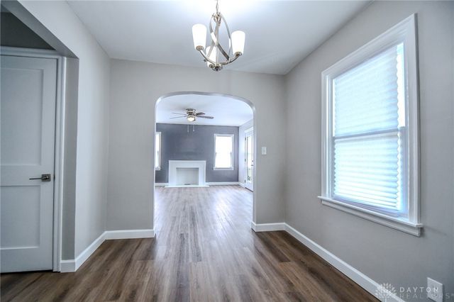 4227 Oakridge Drive, Dayton, OH 45417