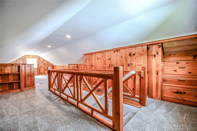 4227 Oakridge Drive, Dayton, OH 45417