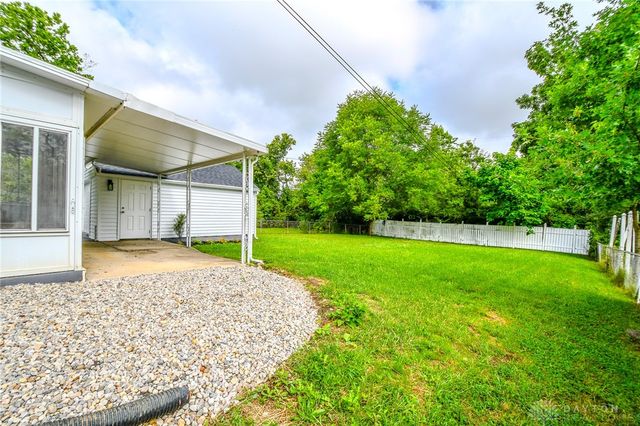 4227 Oakridge Drive, Dayton, OH 45417