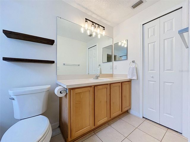 7710 CARRIAGE POINTE DRIVE, Gibsonton, FL 33534