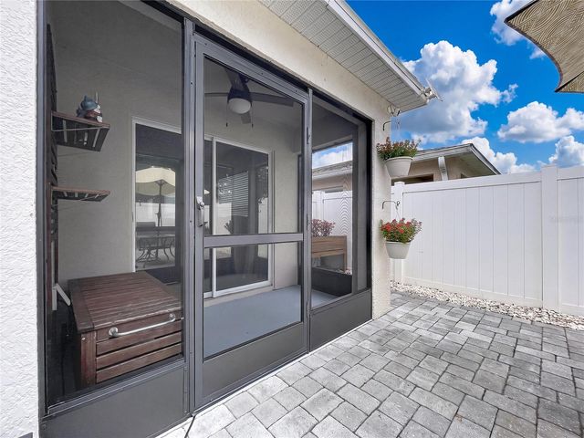 7710 CARRIAGE POINTE DRIVE, Gibsonton, FL 33534