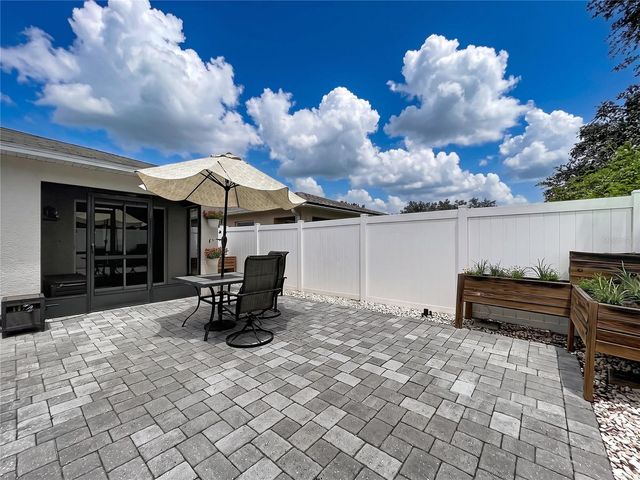 7710 CARRIAGE POINTE DRIVE, Gibsonton, FL 33534
