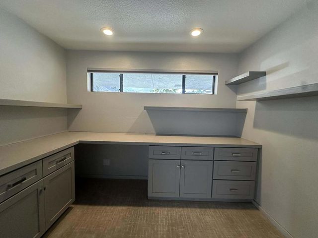 4 Saturn Circle, Rancho Mirage, CA 92270