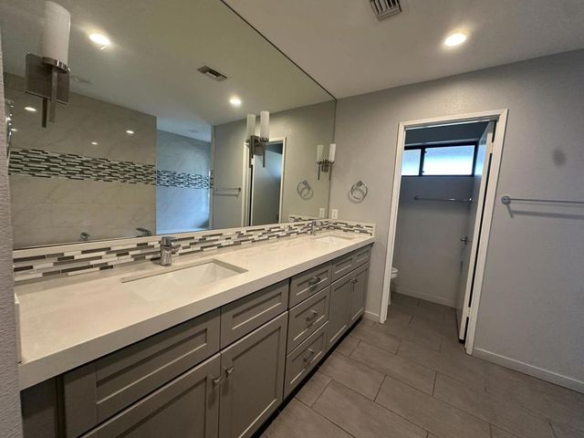 4 Saturn Circle, Rancho Mirage, CA 92270