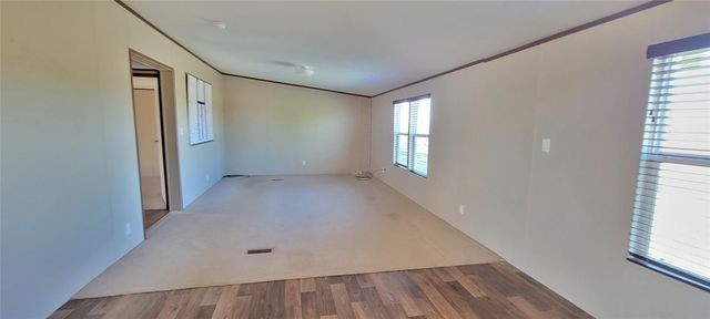 10616 Doyle Rd RD, Del Valle, TX 78617