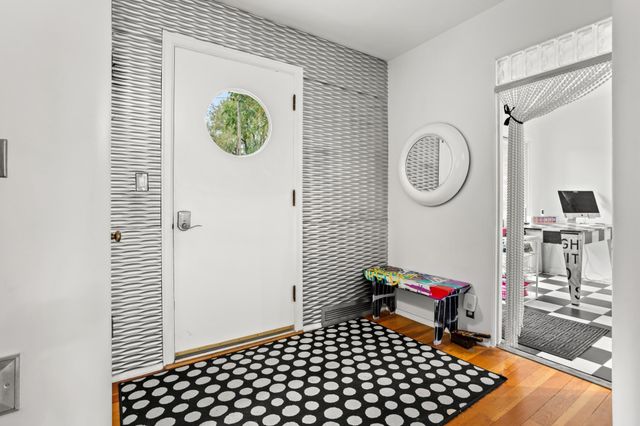 1550 8th Street S, Fargo, ND 58103