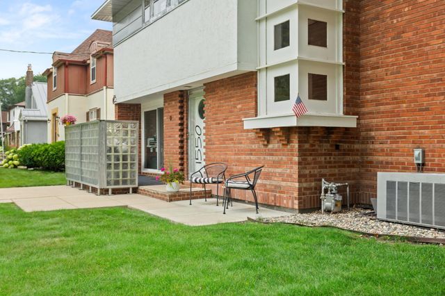 1550 8th Street S, Fargo, ND 58103