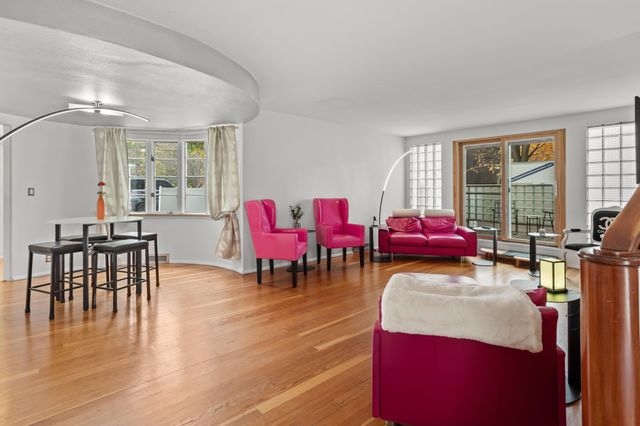 1550 8th Street S, Fargo, ND 58103